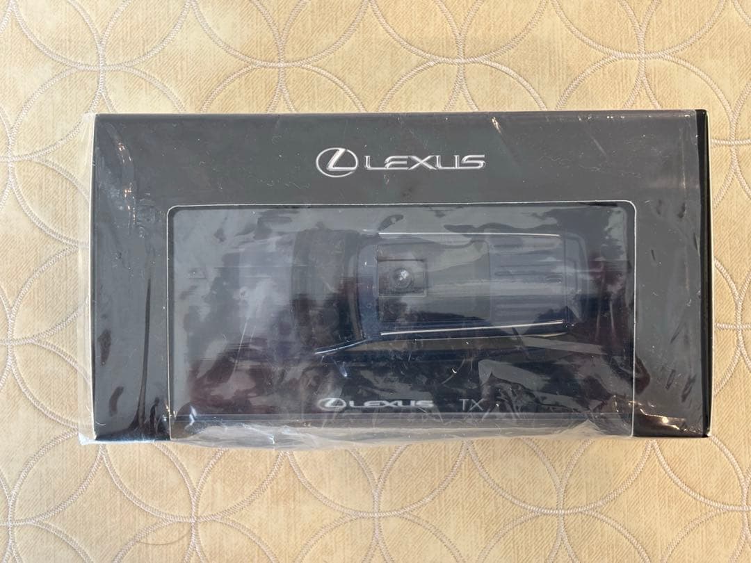 Lexus TX ミニカー Kyosho製　非売品　左ハンドル