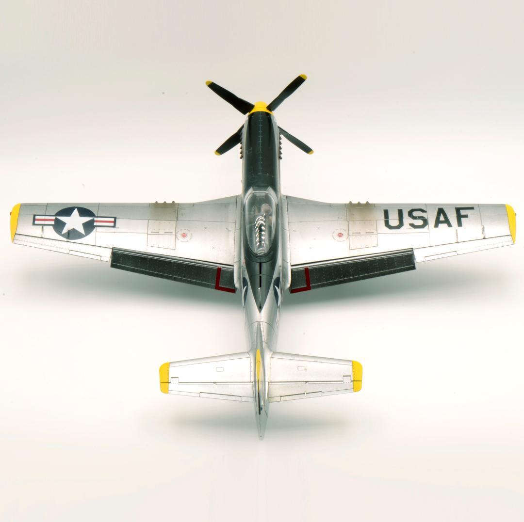 ムスタングです。1/48 P400 P51 2機セット(プラモ 完成品)