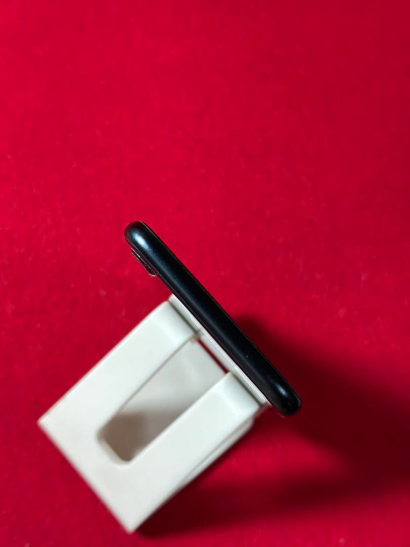 【2562】iPhone SE3第3世代ミッドナイト 128GB simフリー