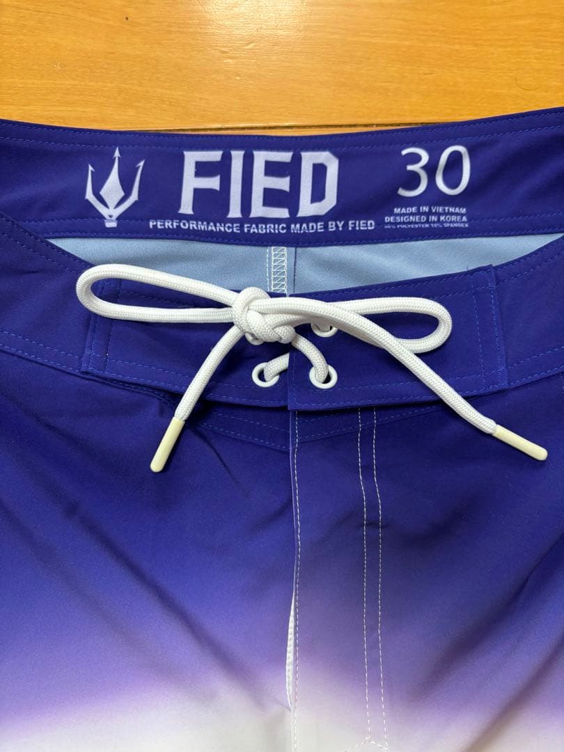 FIED サーフパンツ 30サイズ Rising White Violet