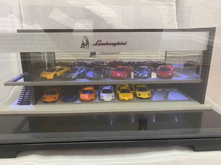 京商　ランボルギーニ12台とショールームセット