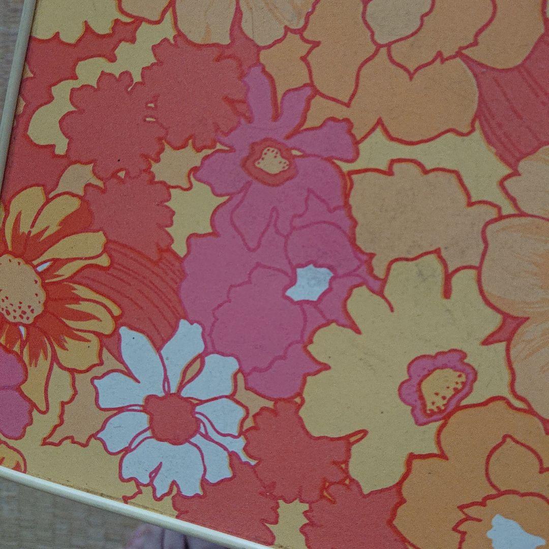 アンティークレトロポップな花柄ローテーブルオレンジカラー