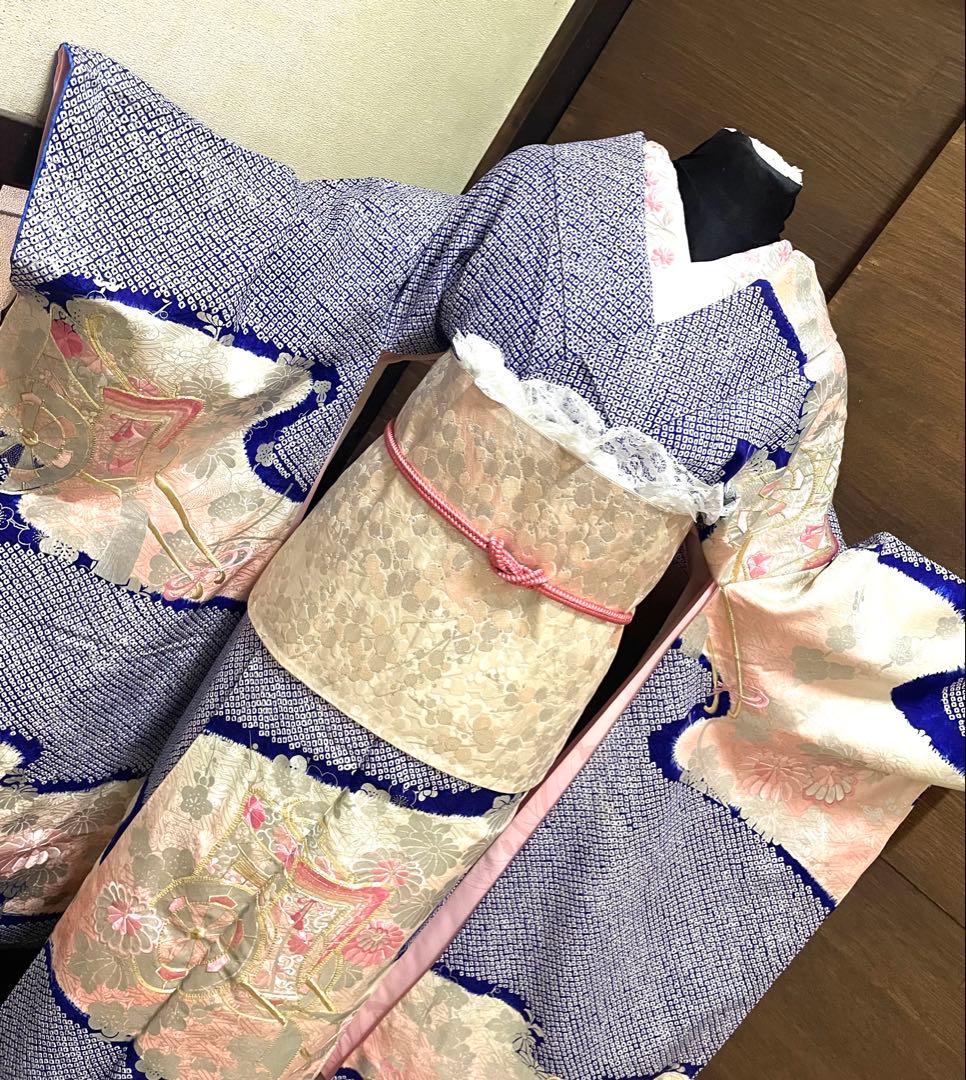 振袖 フルセット6点特価サイズM総絞り御所車銀駒刺繍　正絹　売り切り終了