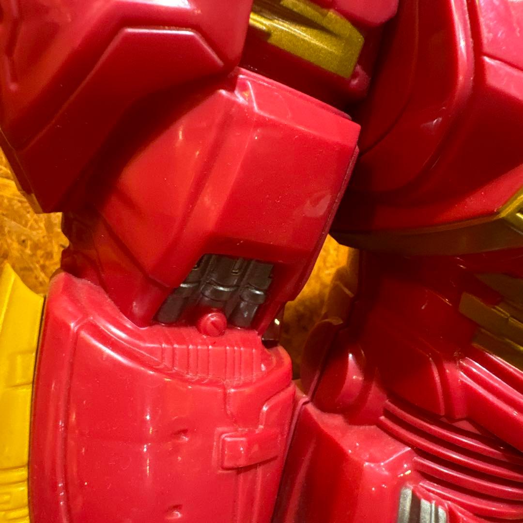 マーベル　アベンジャーズ　ハルクバスター タイタンヒーローシリーズ ⭐︎新品⭐︎