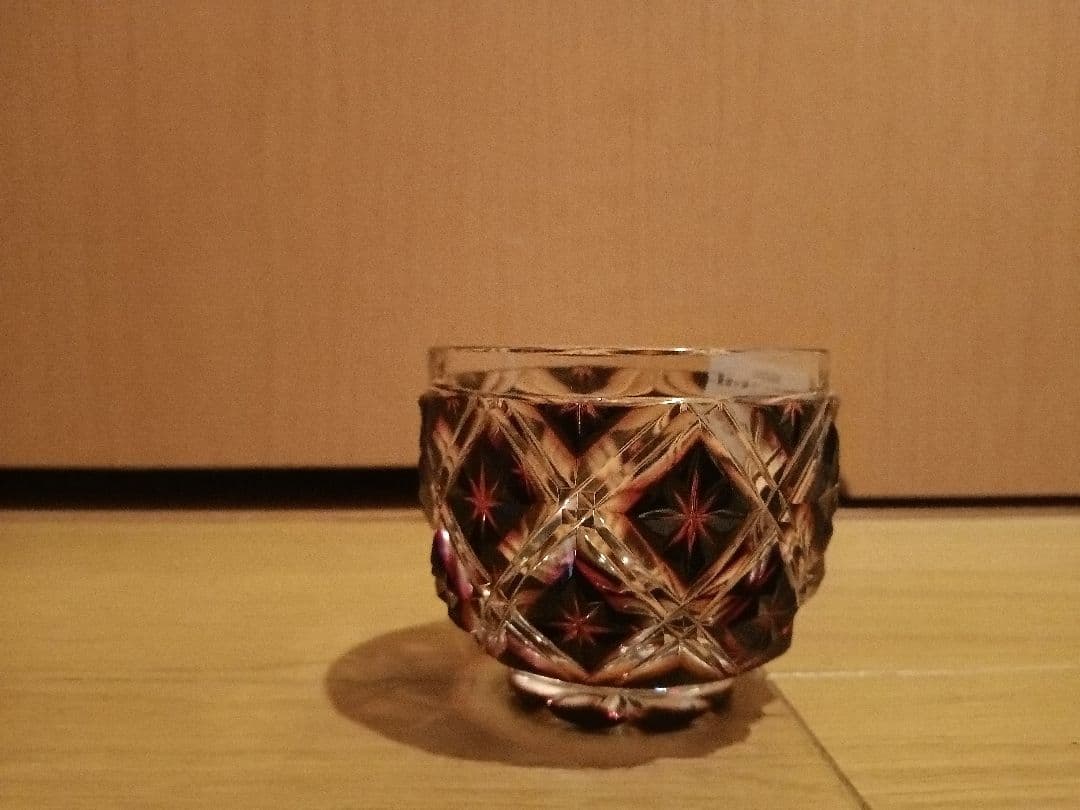 定価44000円鹿児島県薩摩切子二重被せぐい呑猪口一心（黒/金赤）