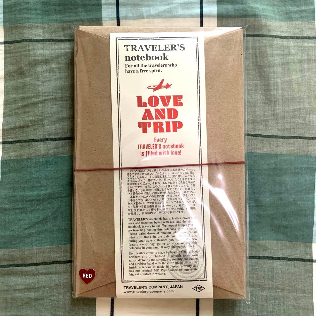 トラベラーズノート レギュラーサイズ　love and trip レッド