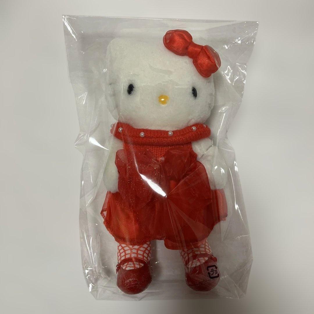 ハローキティ　ぬいぐるみ　ファッションドール