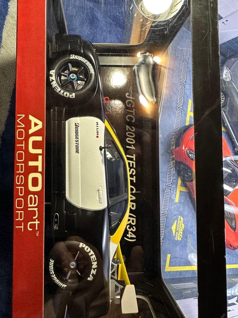ミニカー AUTOart 1/18 GT-R R34 2001 JGTC 2001