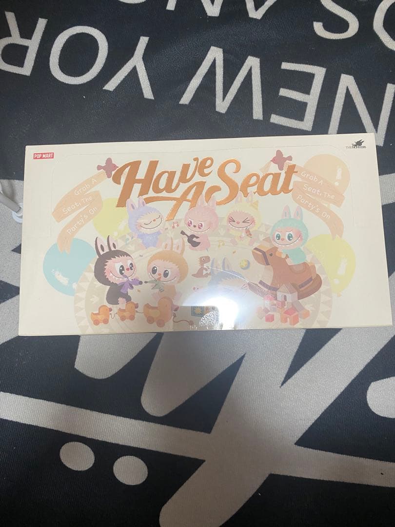 THE MONSTERS Have a seat ぬいぐるみ 1アソート