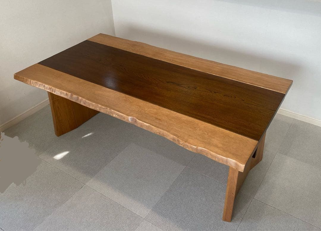 カリモク　ダイニングテーブル　サイズ約長165×幅90×高63cm 板厚4cm