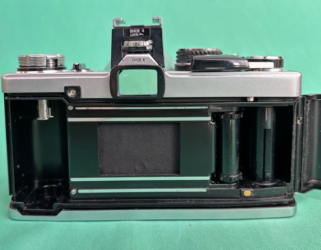 ★ OLYMPUS OM-2N + 標準レンズ 50mm