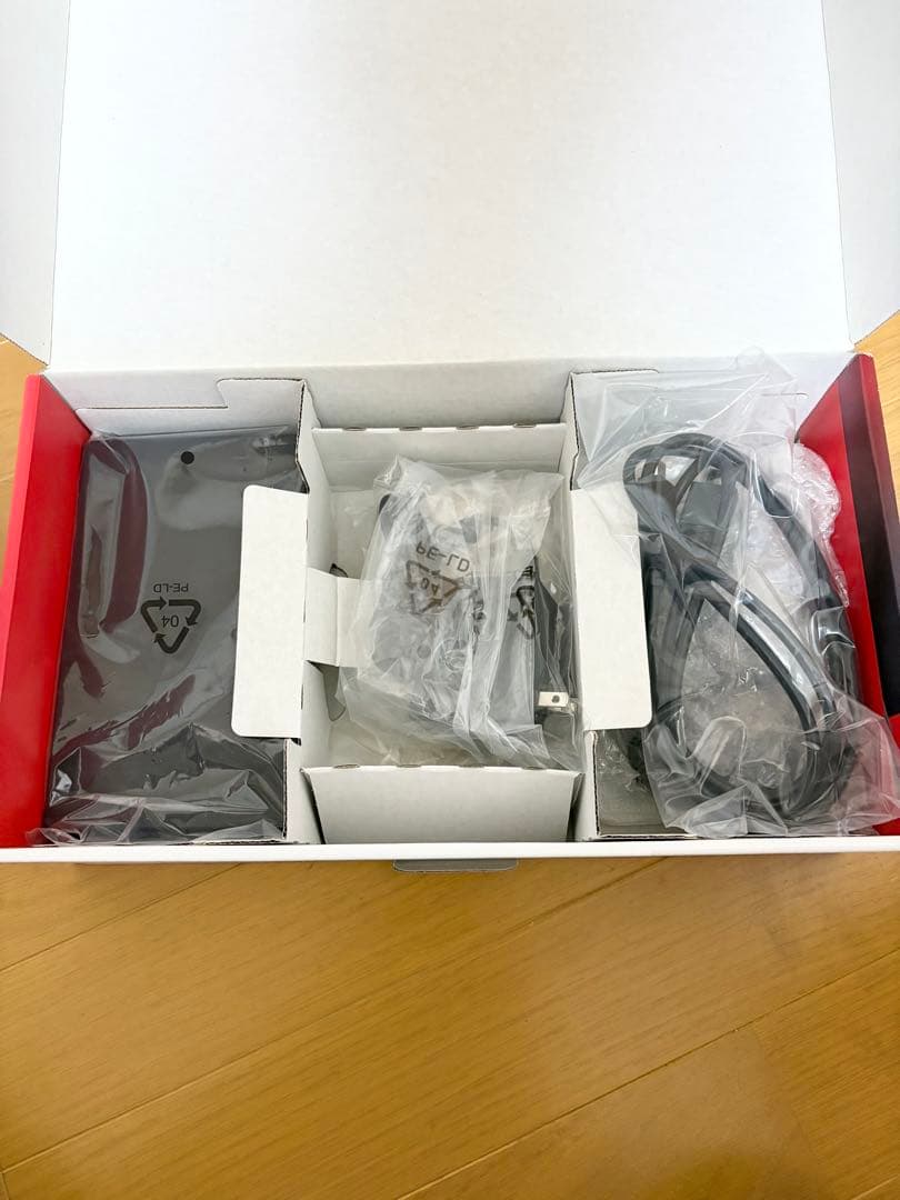 Nintendo Switch バッテリー強化版 2021年製 ジョイコンなし