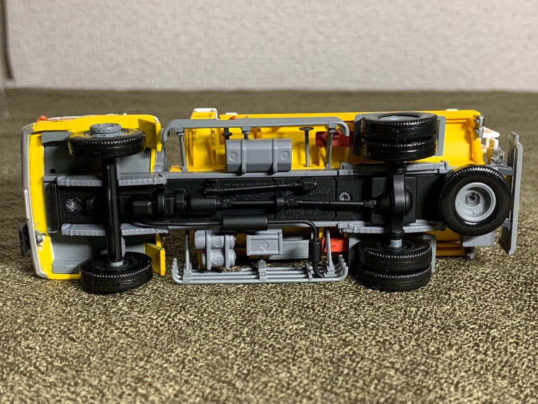 トミカリミテッドヴィンテージ LV-N49a 日野KB314型タンクローリー