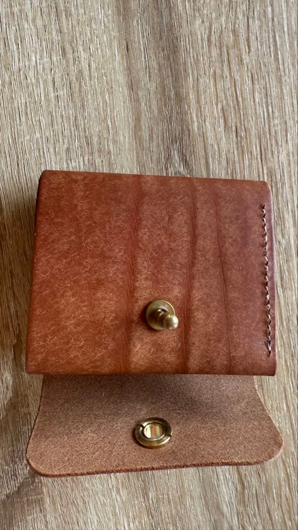 旅するネコ 財布 コンパクト プエブロレザー 革 レザー ヴィアッジオ　新品