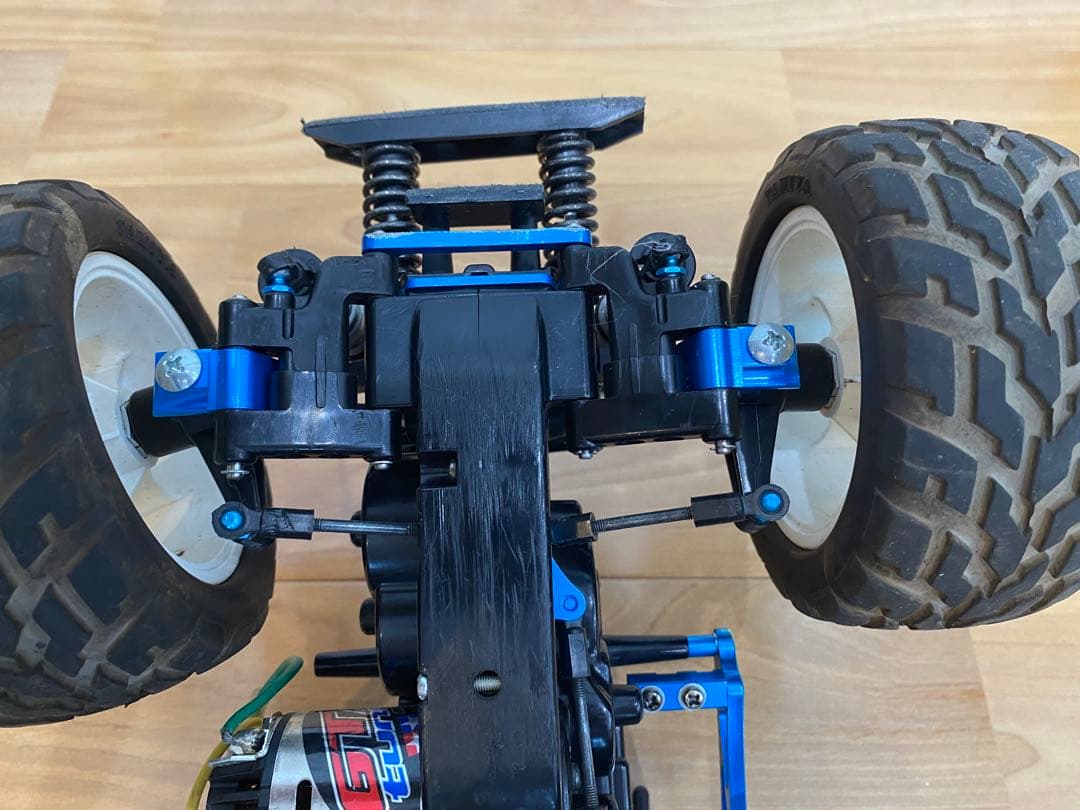 タミヤ GF01 シャーシ コミカルアバンテ　オリジナル塗装　オプション多数