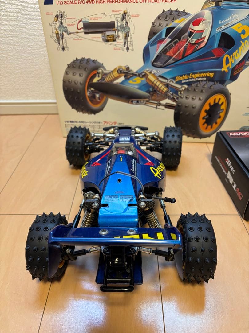 TAMIYA Avante ラジコンカー