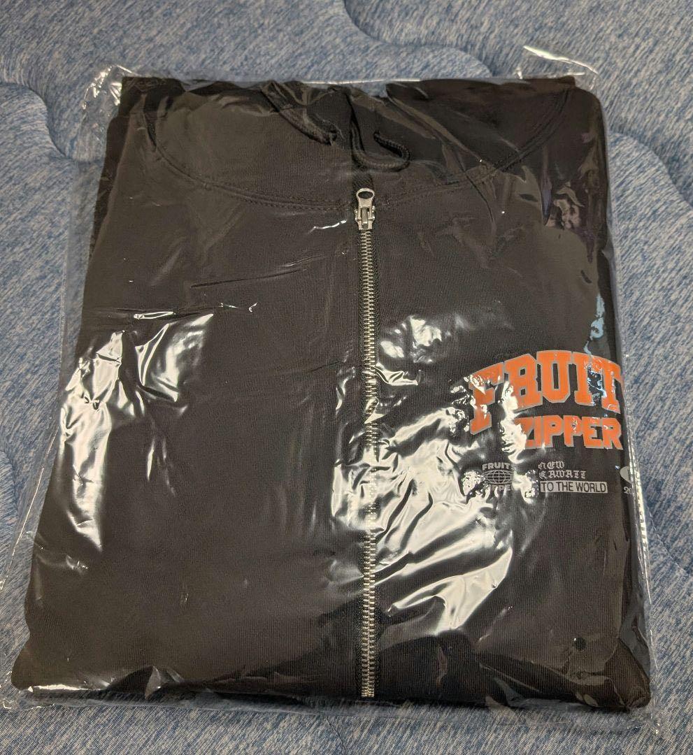 fruits zipper 鎮西寿々歌 おすず パーカー