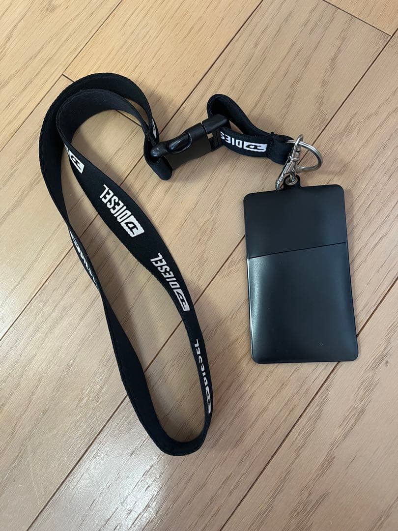 限定サムソナイトDIESEL /キャリーケース74 ノベルティ付