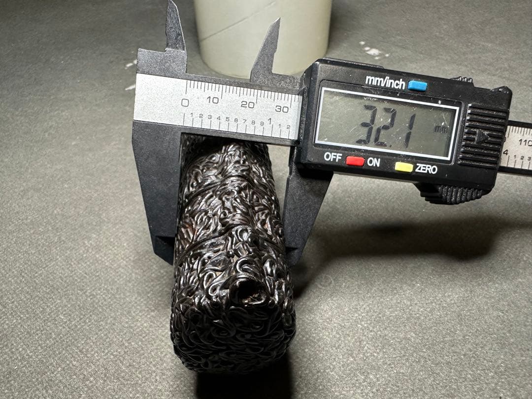 印籠　漆塗　木彫り　置物　古美術品　 細密細工　骨董　アンティーク　彫刻 工芸品