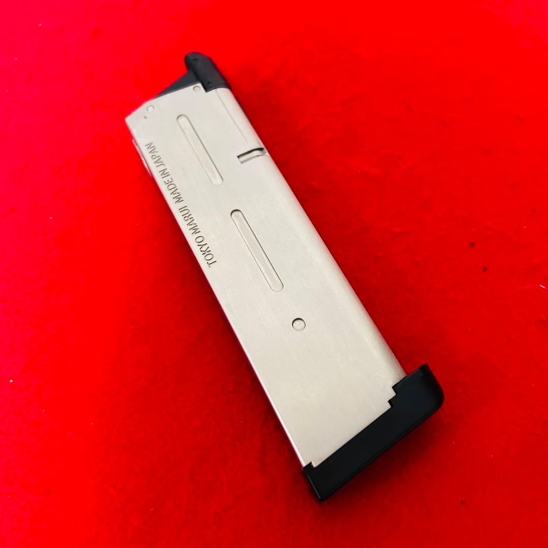 【ほぼ新品】東京マルイ　ストライクウォーリア　ガスブロ　リコリコ　千束の銃