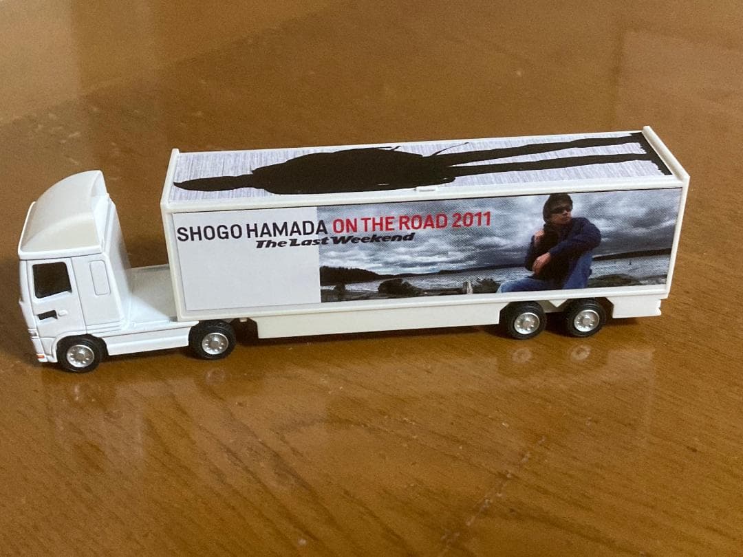 浜田省吾　2025スマホスタンド・2024FFFキャップ（おまけ付き）