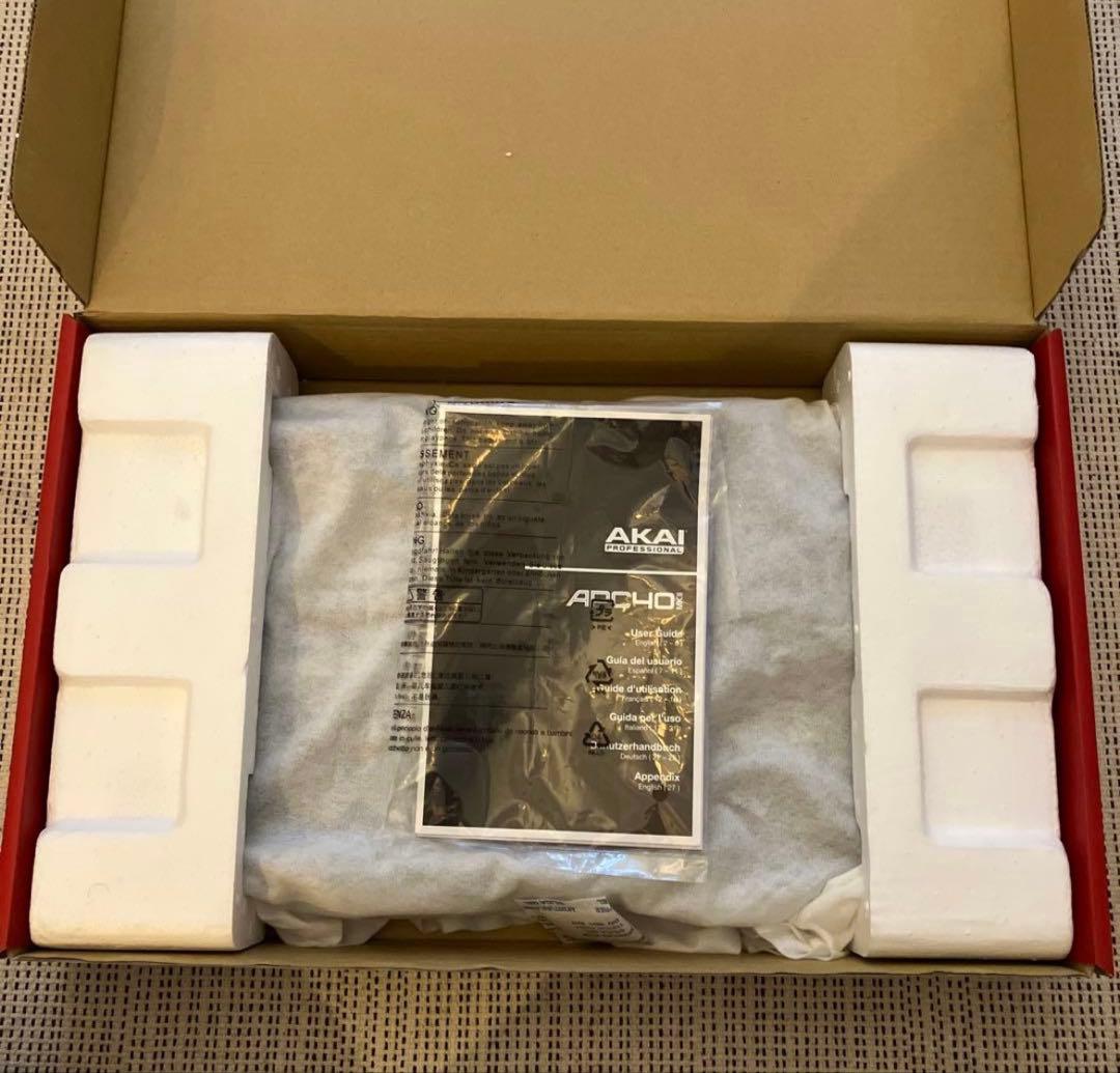 AKAI APC40 MIDIコントローラー