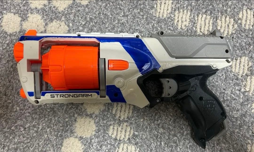 NERF N-Strike トイガンセット 6丁+弾薬