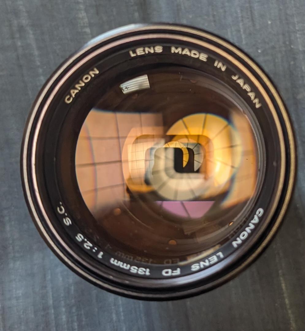 Canon 135mm f/3.5 ズームレンズ