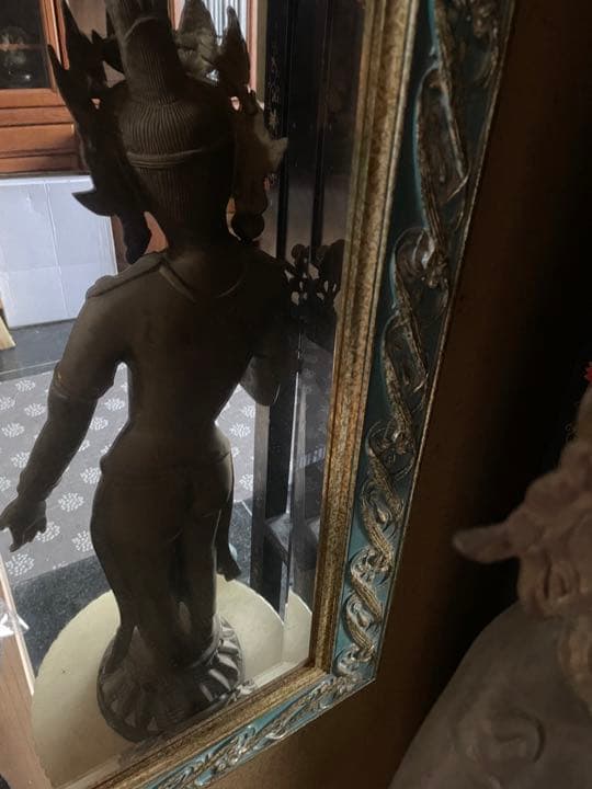 大きな古い仏像　海外の物　中国　タイ　インド　骨董品？　金属製（仏像のみ）