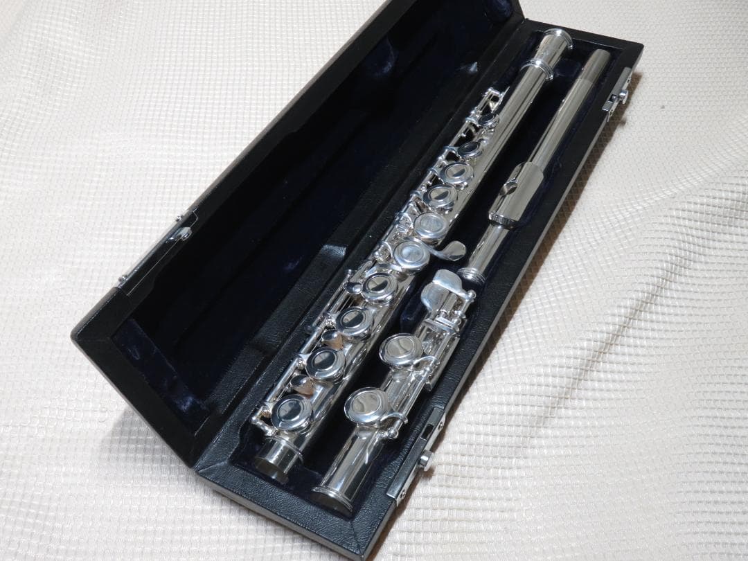 美品　メンテナンス済み　フルート　カワイ楽器（イワオ楽器製作所製造）リップ銀製