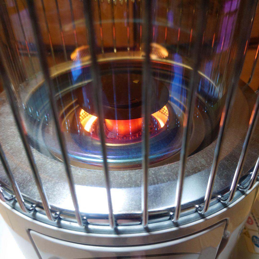 トヨトミレインボー石油ストーブ　美品