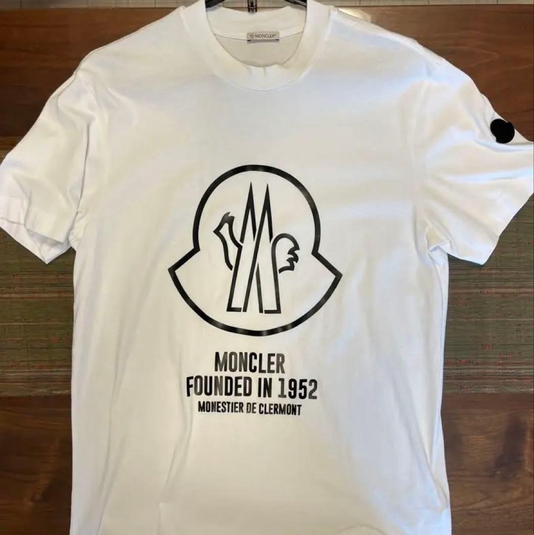 極美品！MONCLER ロゴプリント Tシャツ 1952年設立