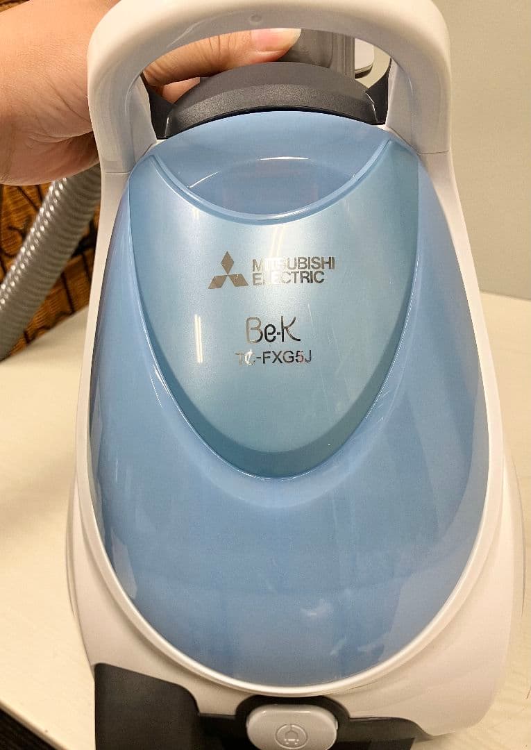 三菱 紙パック式掃除機 Be-K TC-FXG5J-A 2023年製
