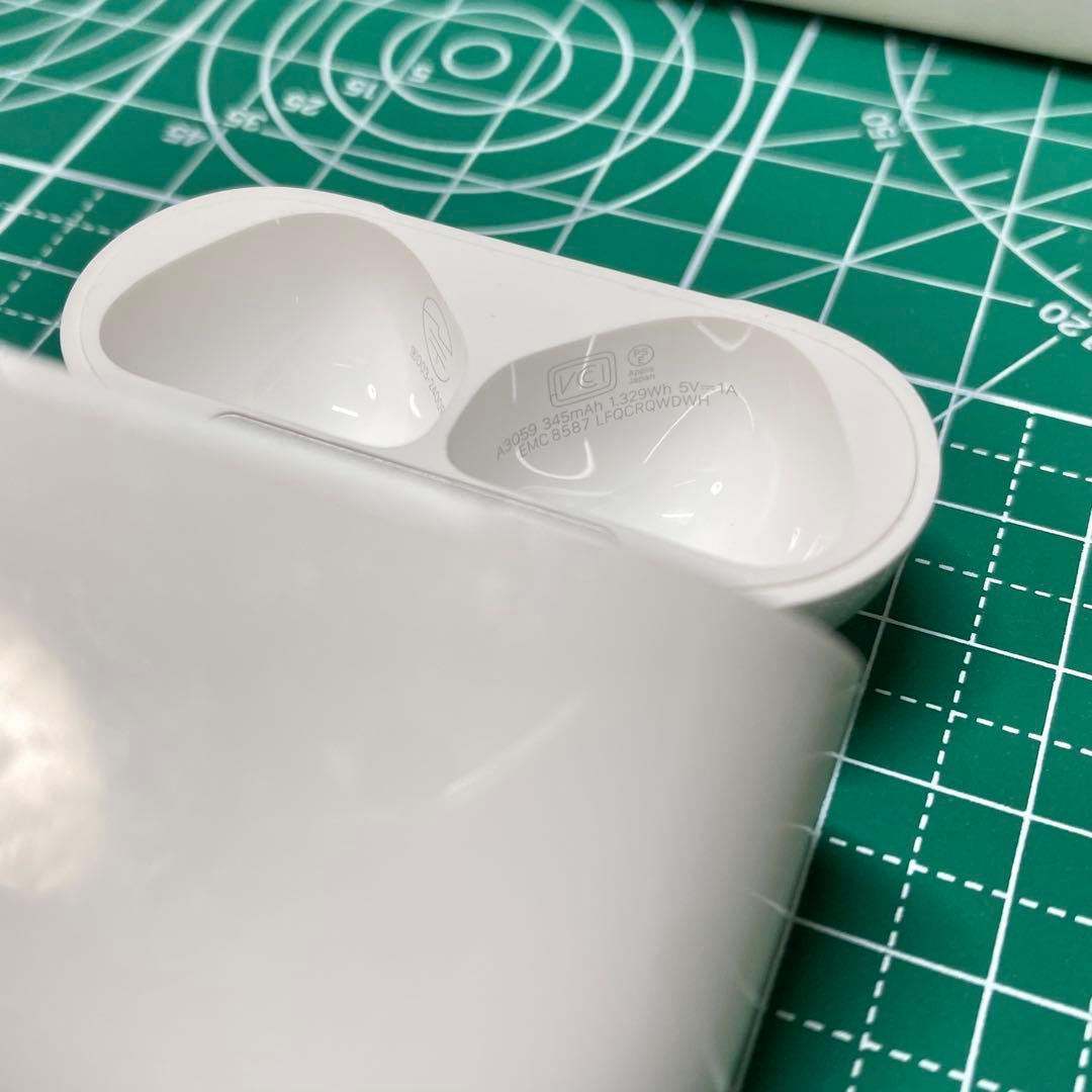 AirPods4 第4世代 エアポッズ第四世代充電ケース(ANC 搭載)