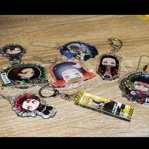 鬼滅の刃 キャラグッズ　胡蝶・煉獄・禰豆子・炭治郎 ほか▶バッチ・ラバー ほか