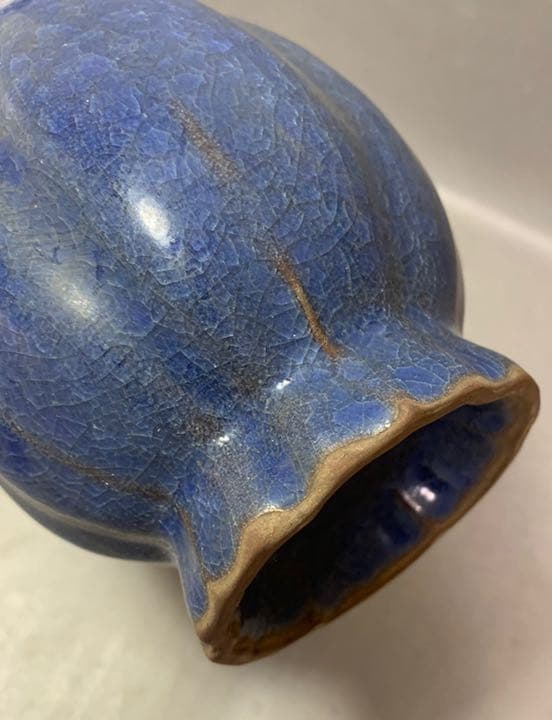 中国 青釉輪花口花入　u6210406