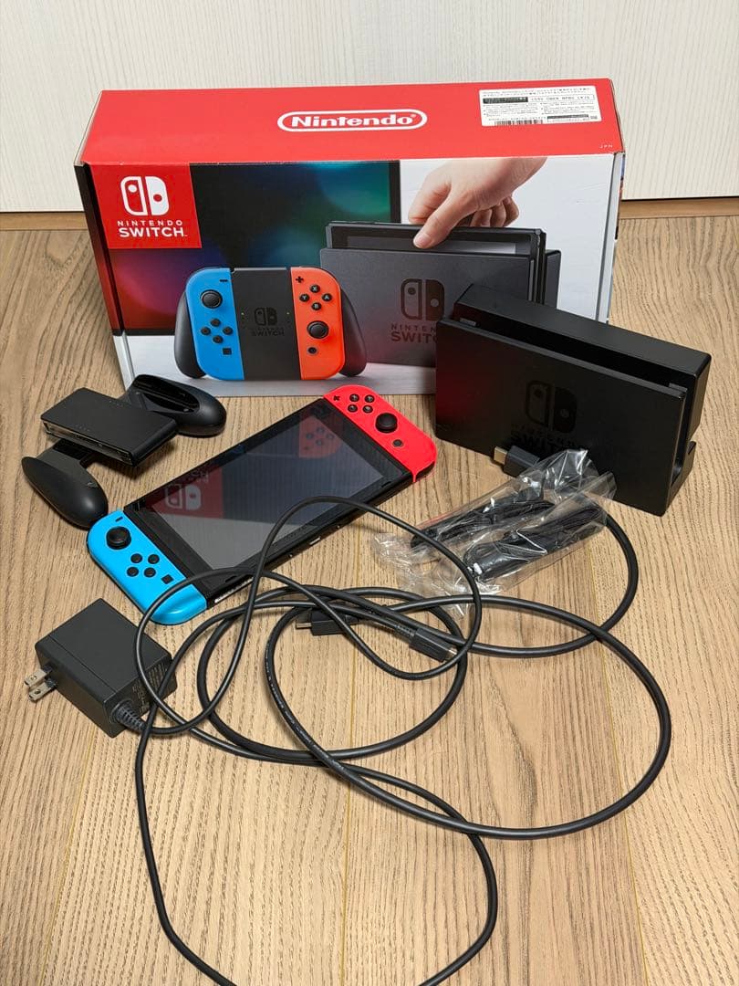 Nintendo Switch ニンテンドースイッチ本体　ネオン