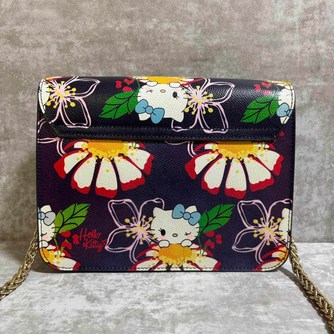 H250 美品✨FURLA フルラ　ショルダーバッグ　キティ　コラボ　チェーン