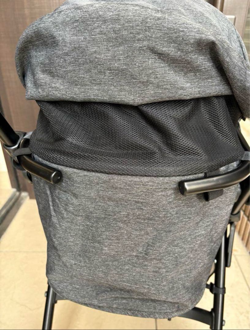 【2025年購入】コムペット ミリミリライトαブラック　ペットカート