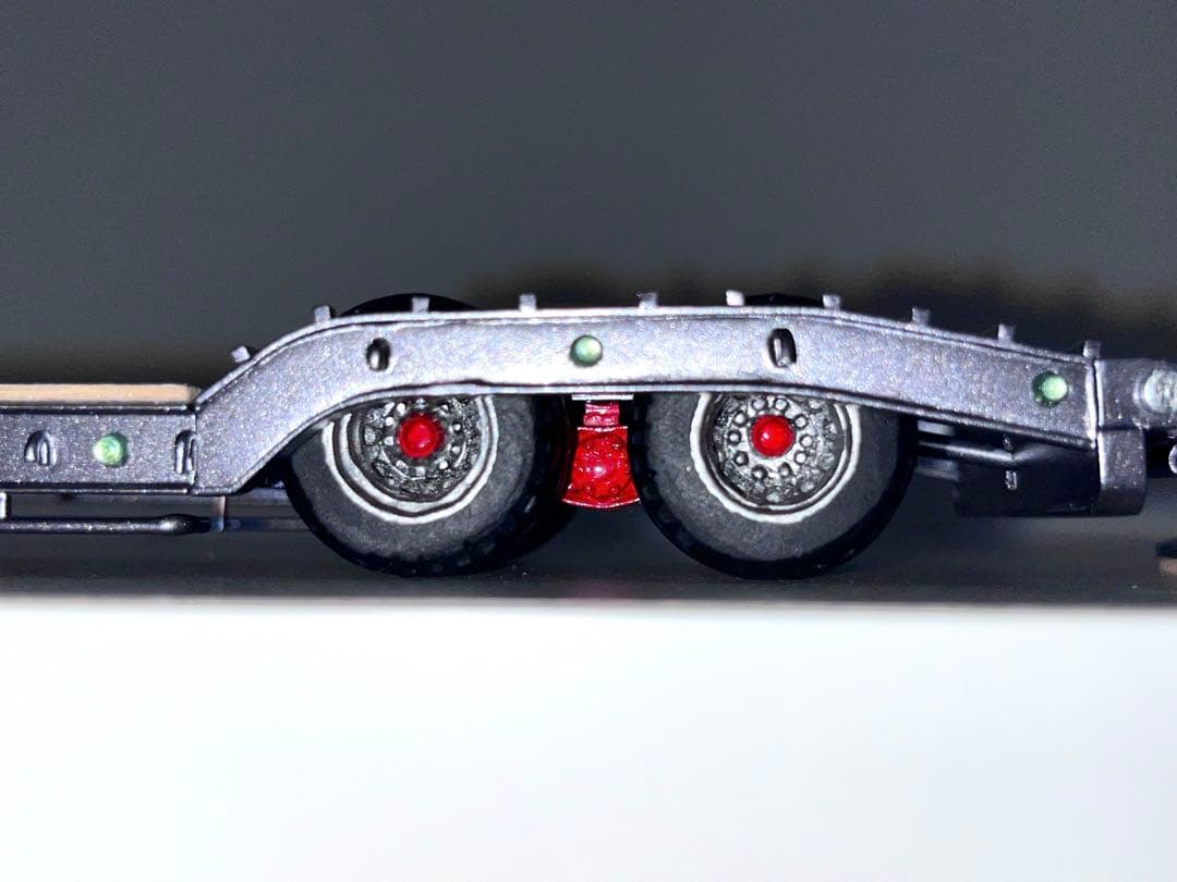 1/50 8輪低床 トレーラー 建機 重機 デコトラ