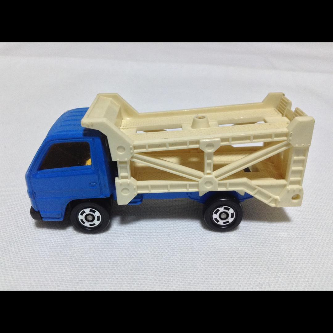 【トミカ】ISUZU エルフ キャリアカー【廃番ビンテージミニカー】