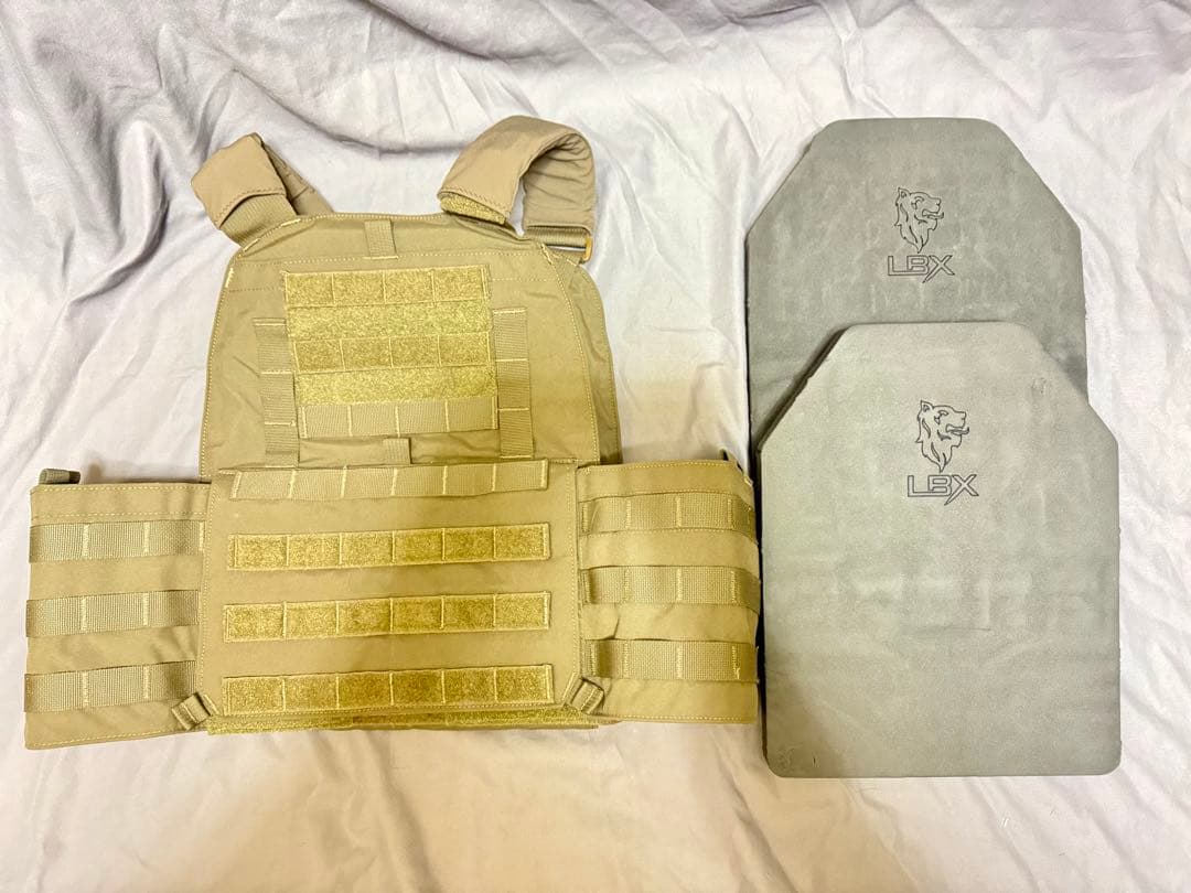 MAYFLOWER プレートキャリア＆LBX Tactical ダミープレート