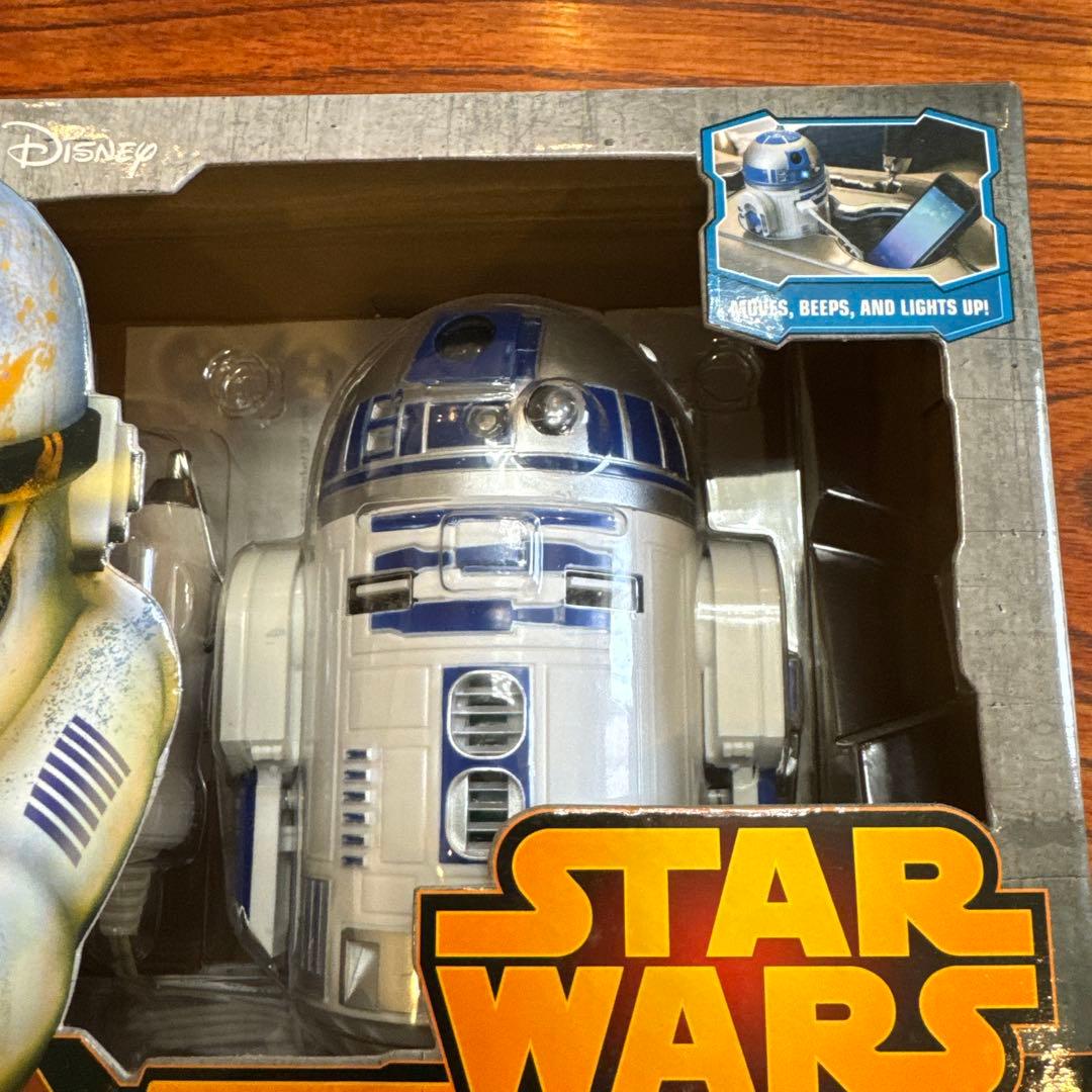 スターウォーズ　R2-D2 新品未使用　CARチャージャー