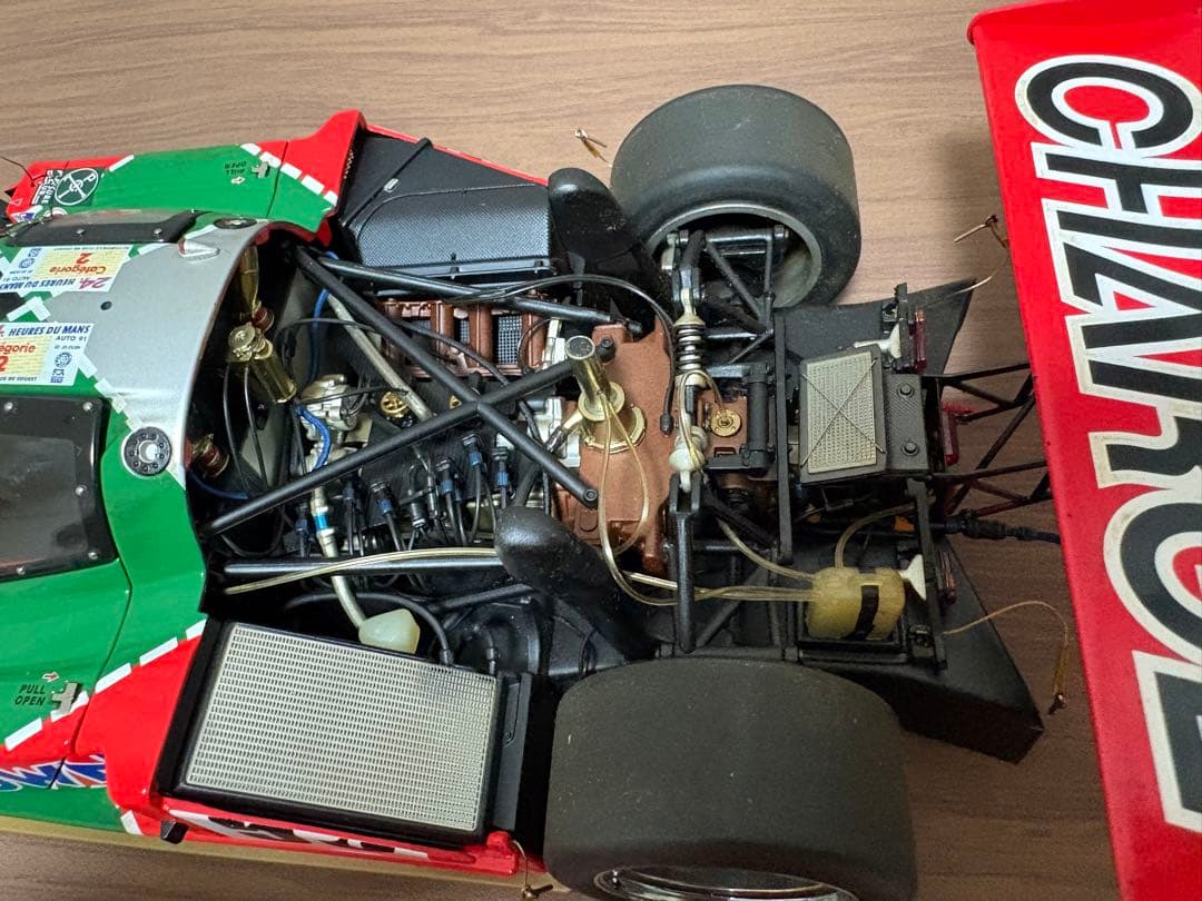 オートアート1/18 787B