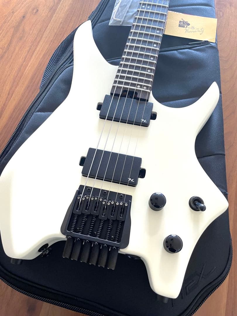 HEX Guitars N400アイボリー