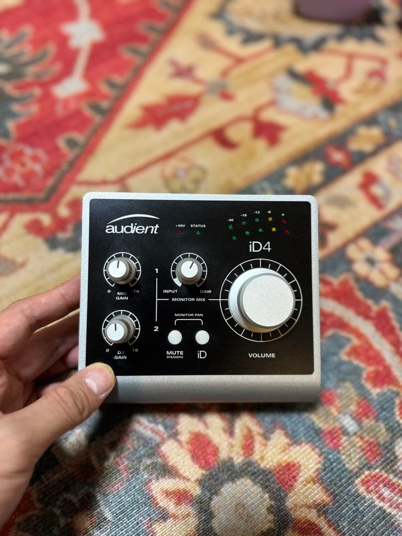 DTM・DAW audient iD4
