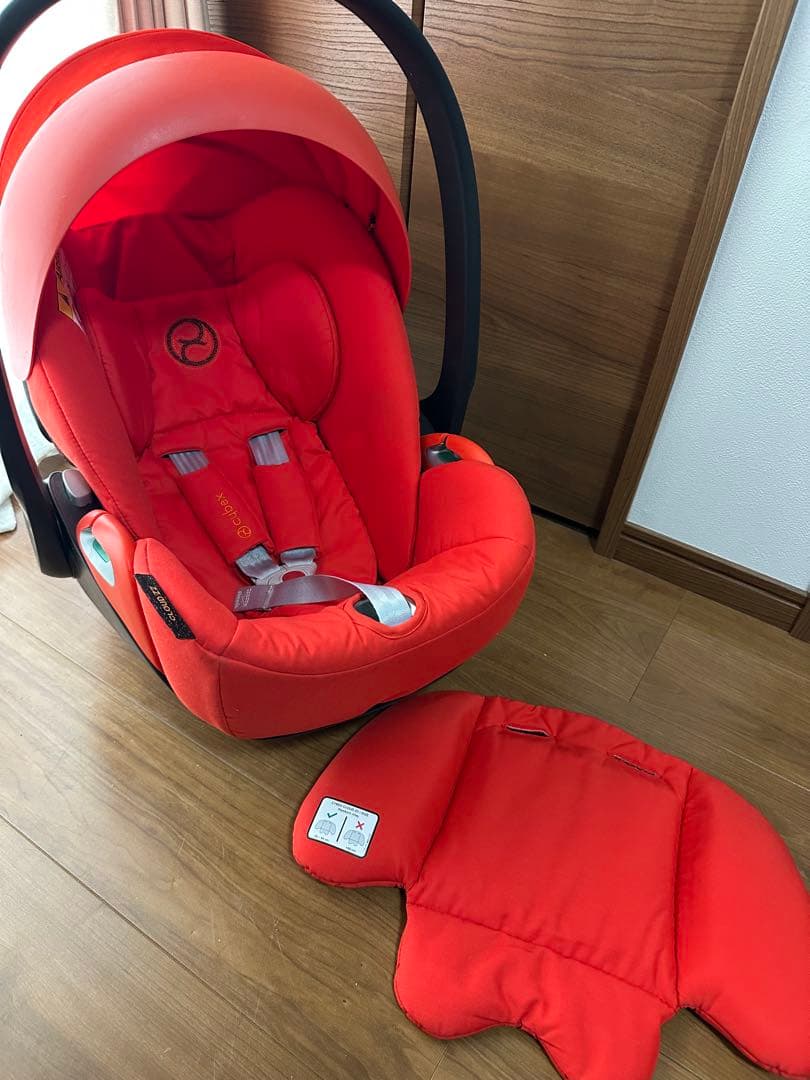 cybex CLOUD Z2 i-Size ベビーシート
