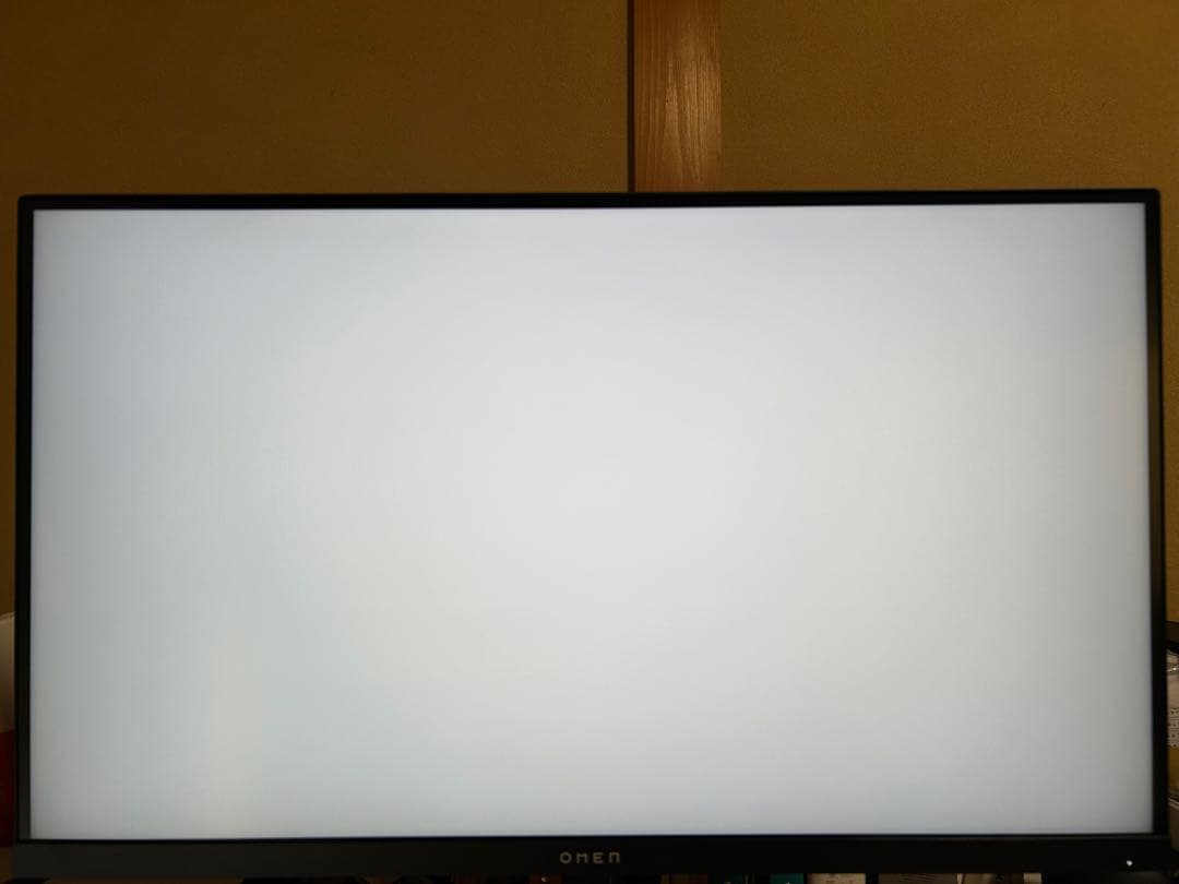 HP OMEN 27q 165Hz WQHD ゲーミングモニター