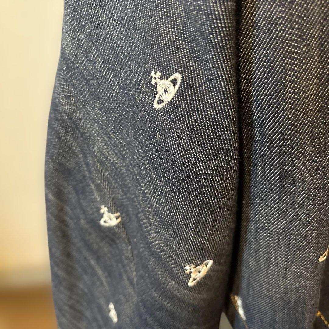 ヴィヴィアンウエストウッド　中古　オーブ刺繍変形デニムスカート