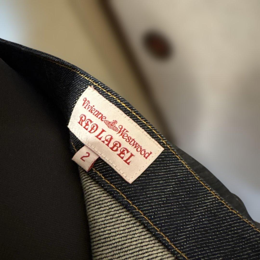 ヴィヴィアンウエストウッド　中古　オーブ刺繍変形デニムスカート